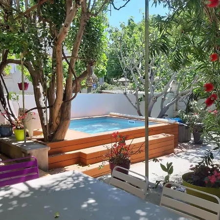 Piscine 3 Chambres-centre A Pied- 9 Couchages Villa Avignon