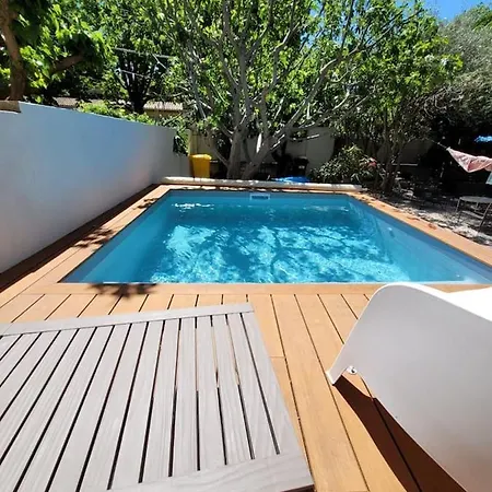 Piscine 3 Chambres-centre A Pied- 9 Couchages Villa *