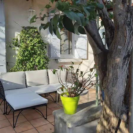 Piscine 3 Chambres-centre A Pied- 9 Couchages Villa *